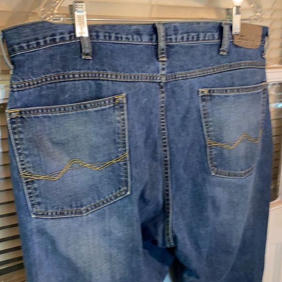 Wrangler Boot cut Relaxed Distressed Jeans 38X32 - Picture 6 of 7